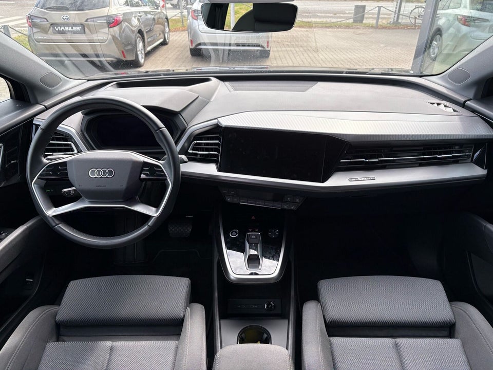 Audi Q4 e-tron 40 Advanced 5d