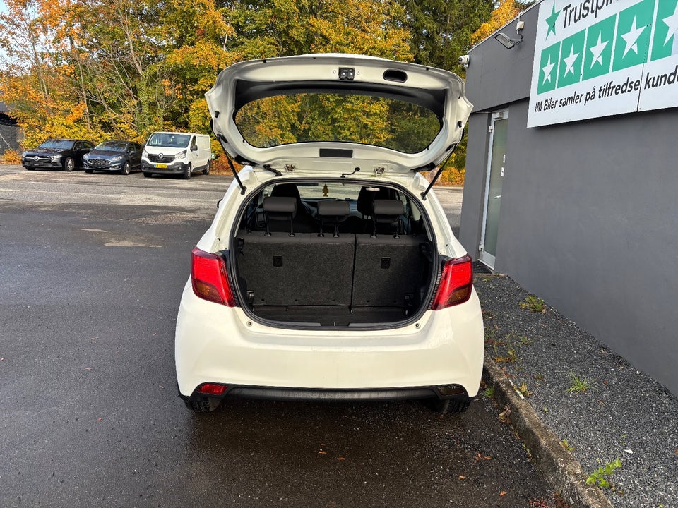 Toyota Yaris 1,0 VVT-i T1 3d