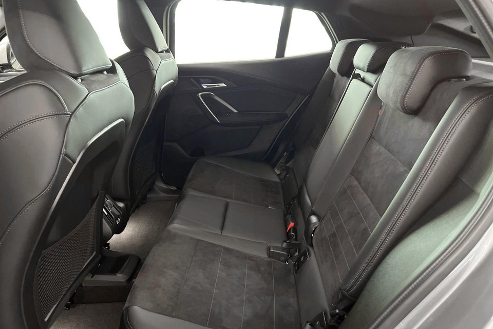 BMW iX2 xDrive30 M-Sport 5d