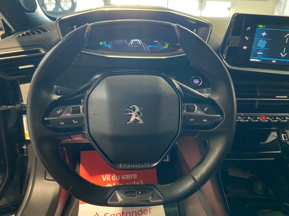 Peugeot e-2008 50 GT 5d