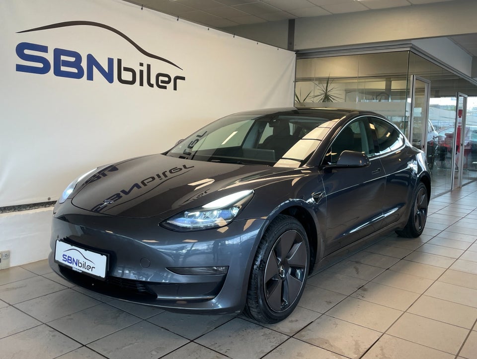 Tesla Model 3 Long Range RWD 4d