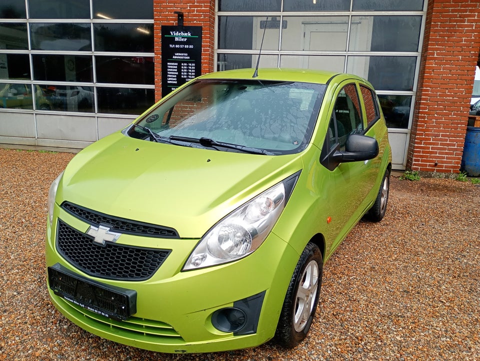 Chevrolet Spark 1,0 LS 5d