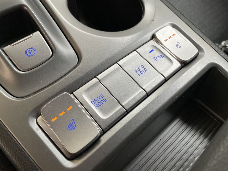 Hyundai Kona 64 EV Premium 5d