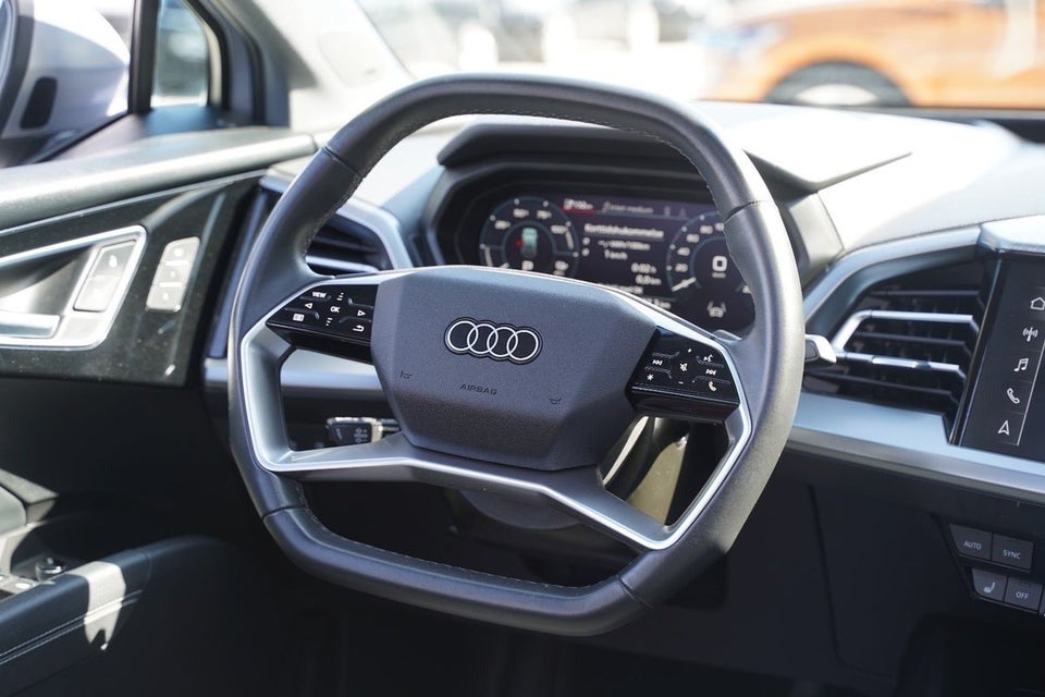 Audi Q4 e-tron 50 Attitude quattro 5d