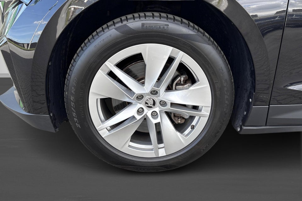 Skoda Enyaq 85 iV Loft 5d