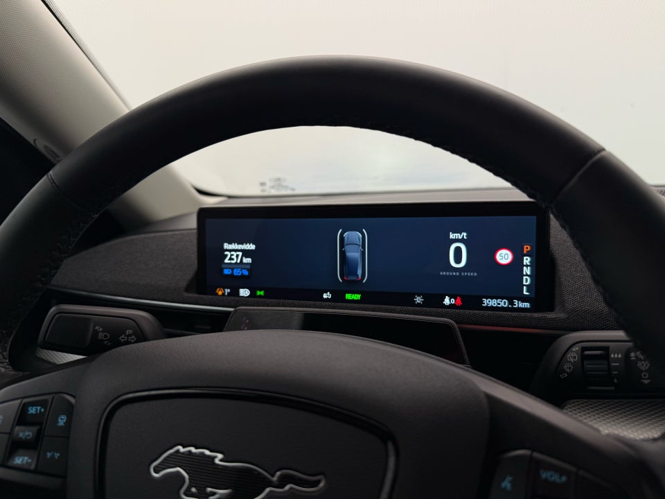 Ford Mustang Mach-E 75 Standard Range 5d