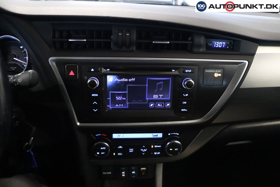 Toyota Auris 1,4 D-4D T2 5d