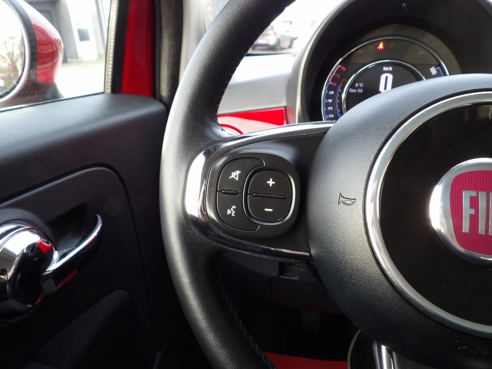 Fiat 500C 0,9 TwinAir 80 Lounge 2d