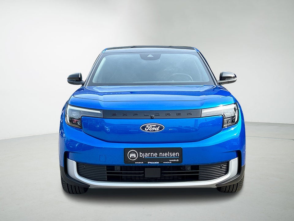 Ford Explorer 82 Premium Extended Range 5d