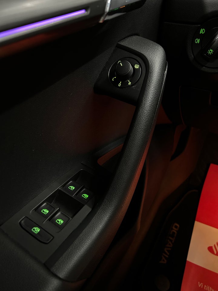 Skoda Octavia 2,0 TSi 190 Business Line Combi DSG 5d