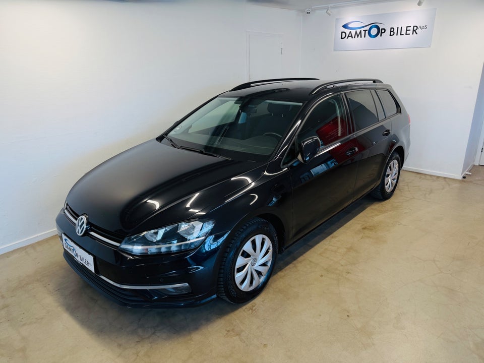 VW Golf VII 1,6 TDi 115 Comfortline Variant 5d