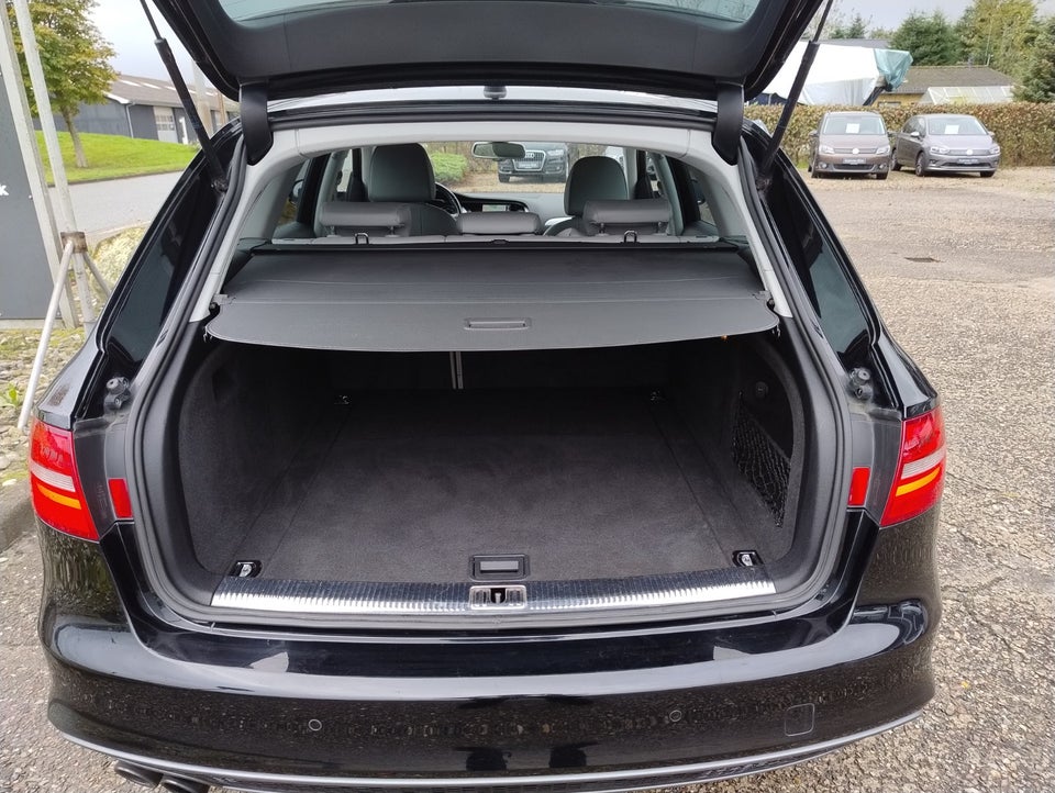 Audi A4 1,8 TFSi 120 S-line Avant 5d