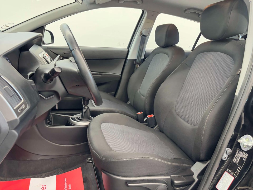 Hyundai i20 1,25 Classic Go! 5d