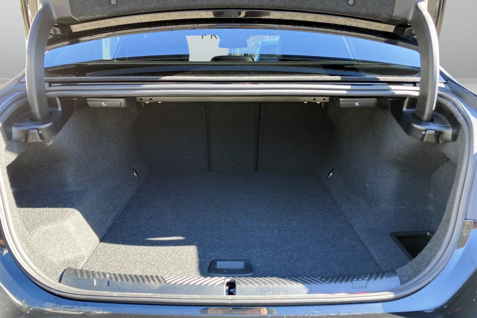 BMW i5 eDrive40 Fully Charged M-Sport 4d