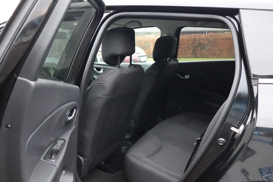 Renault Clio IV 1,5 dCi 90 Limited Sport Tourer 5d