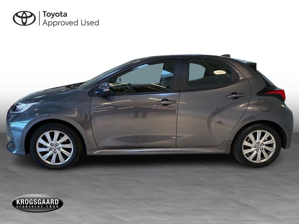 Toyota Yaris 1,5 Hybrid Active Tech e-CVT 5d