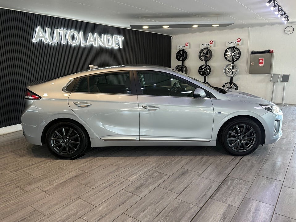 Hyundai Ioniq 1,6 PHEV Premium+ DCT 5d