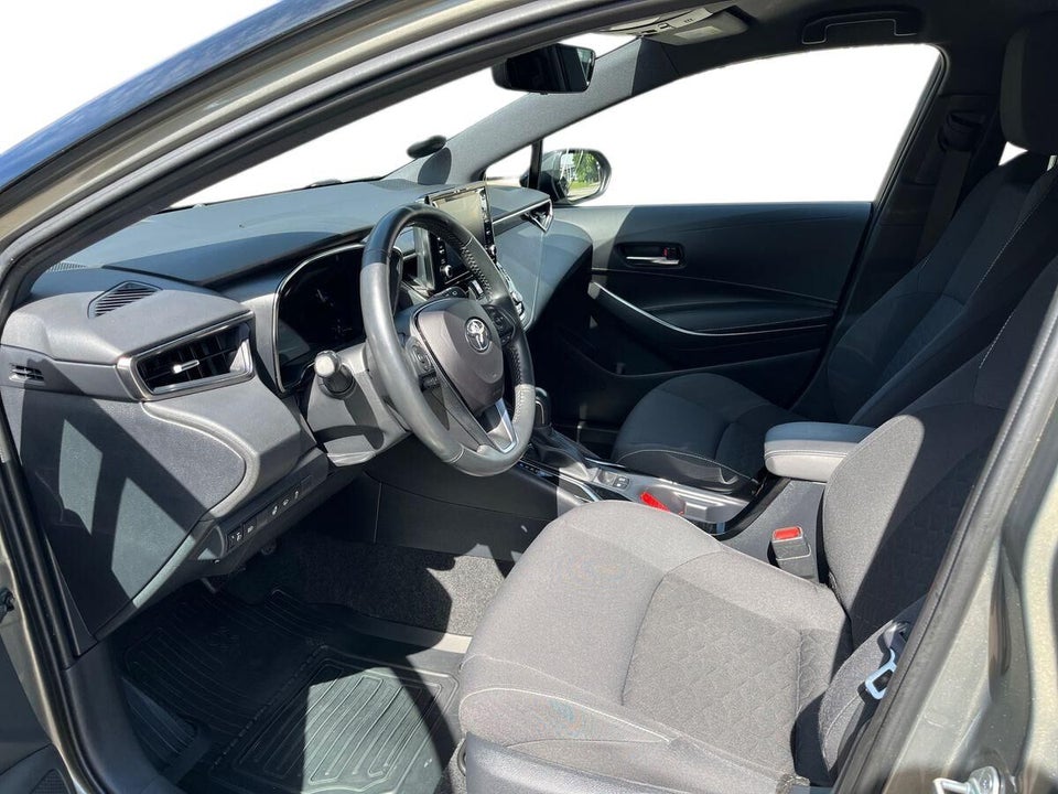 Toyota Corolla 1,8 Hybrid H3 Premium MDS 5d