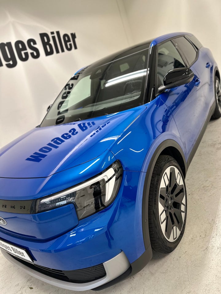 Ford Explorer 82 Premium Extended Range 5d