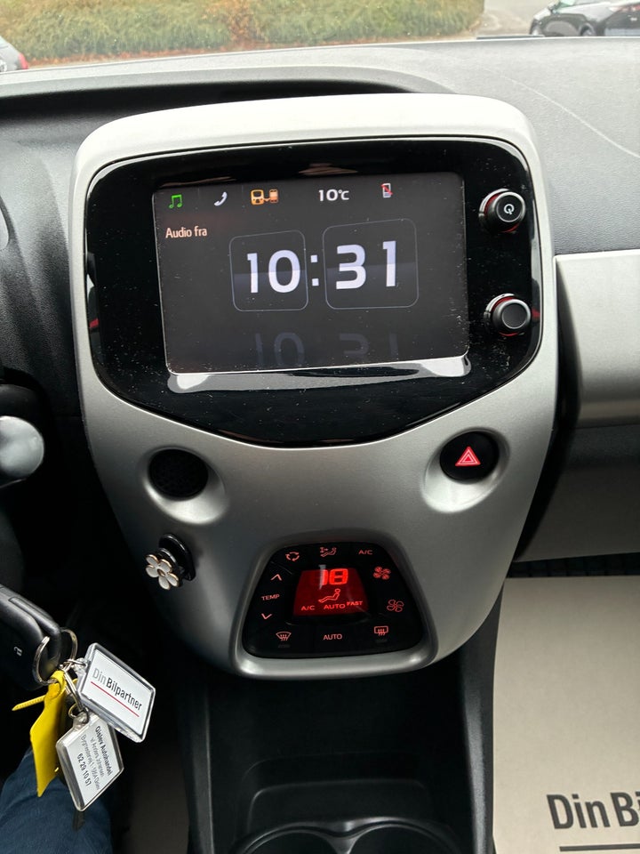 Citroën C1 1,2 PureTech Feel 5d