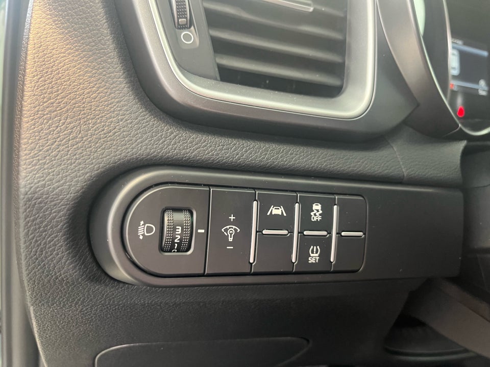 Kia Ceed 1,5 T-GDi Upgrade DCT 5d