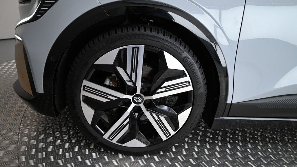 Renault Megane E-Tech 60 Iconic 5d