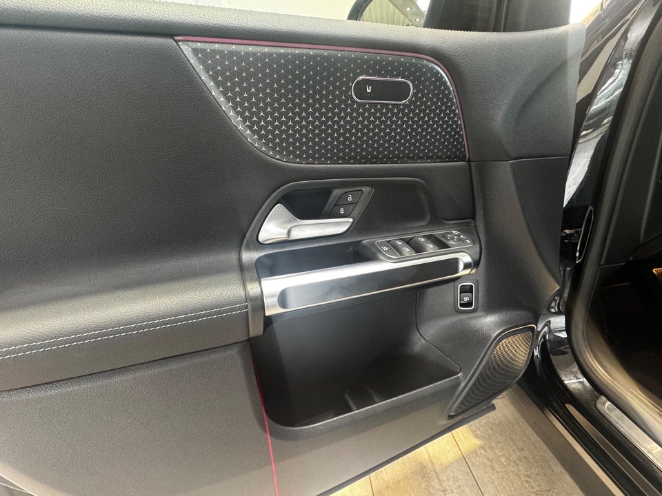 Mercedes EQB250+ 7prs 5d