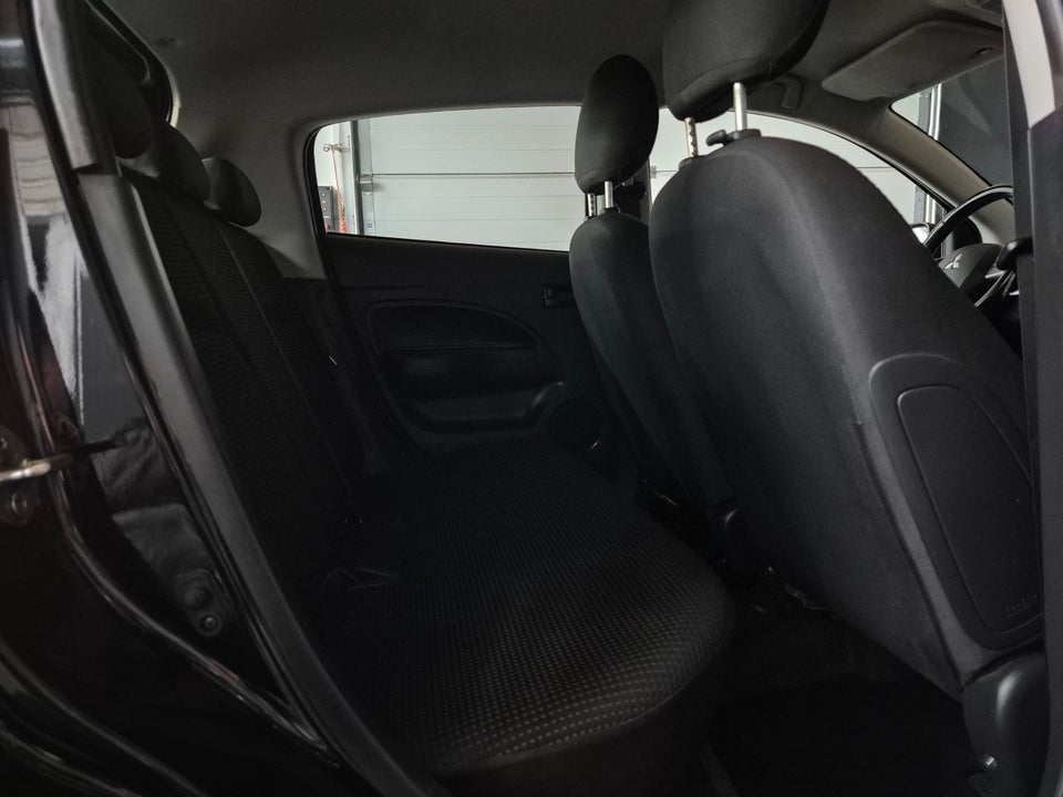 Mitsubishi Space Star 1,2 Limited CVT 5d