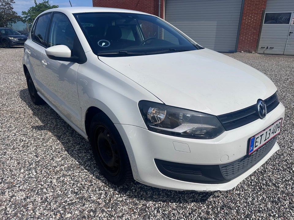 VW Polo 1,6 TDi 90 Comfortline 5d