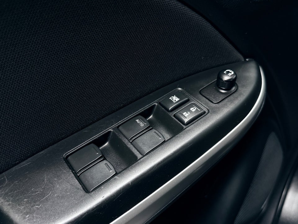 Suzuki Baleno 1,0 Boosterjet Exclusive Hit 5d