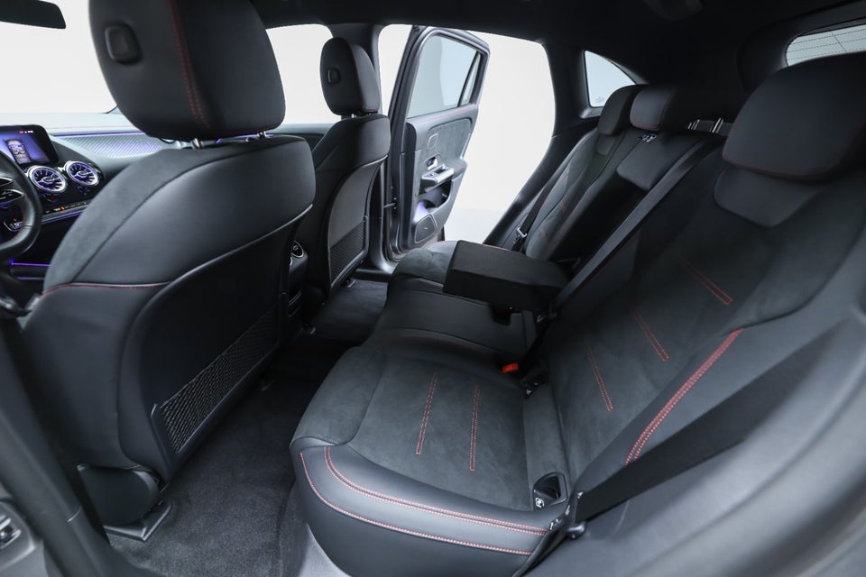 Mercedes EQA350 AMG Premium 4Matic 5d