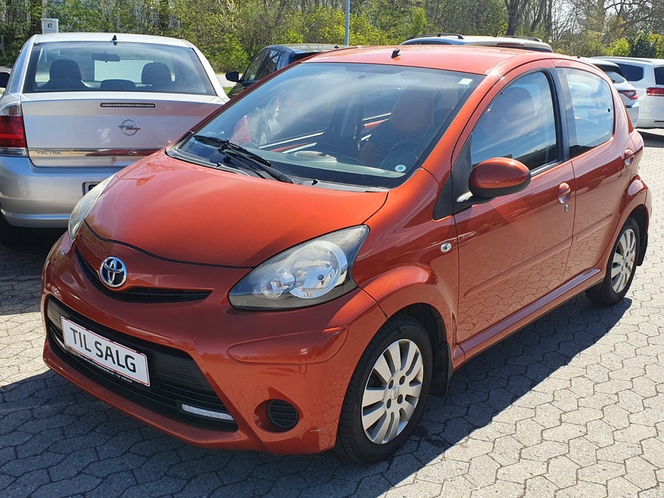 Toyota Aygo 1,0 VVT-i T2 5d