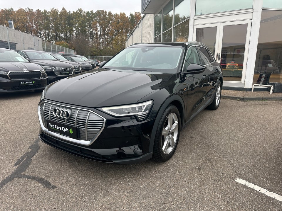 Audi e-tron 50 quattro 5d