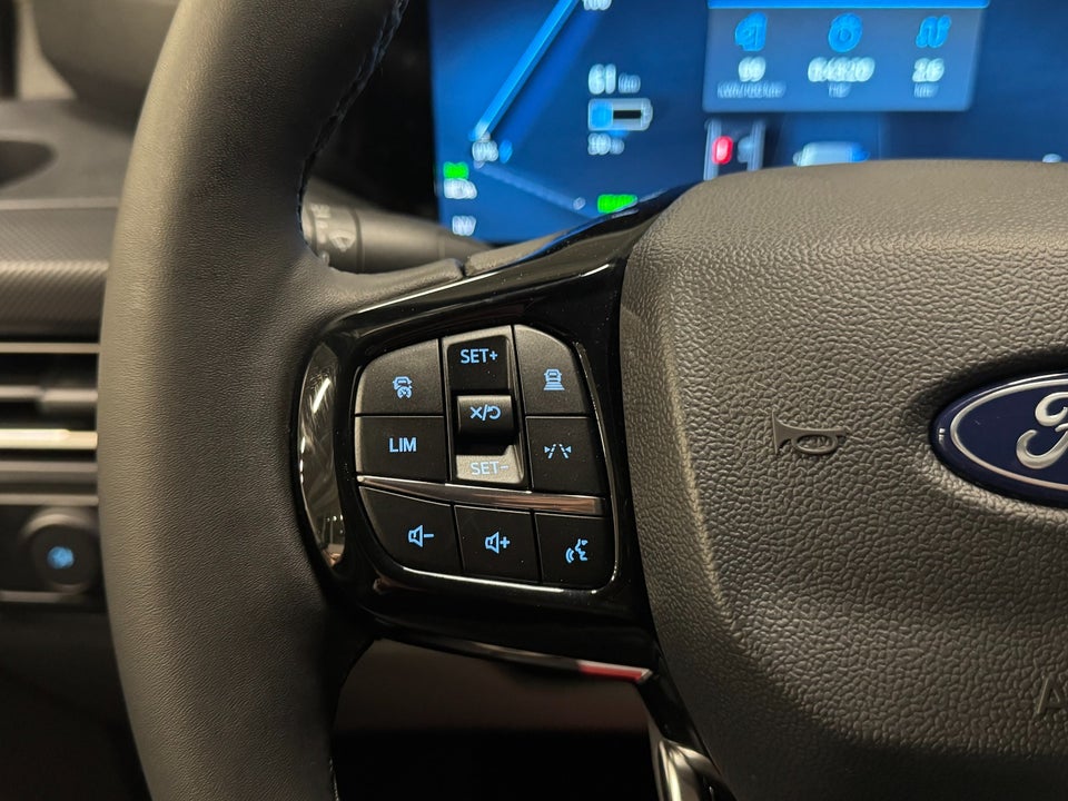 Ford E-Transit Custom 340L 64 Limited