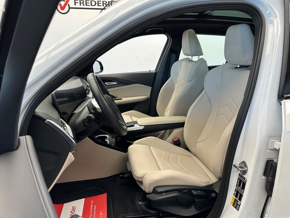 BMW iX1 xDrive30 M-Sport 5d