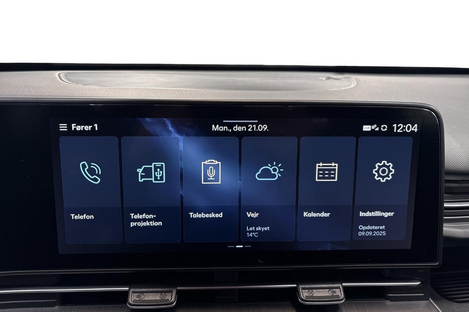 Hyundai Kona 48 EV Essential 5d