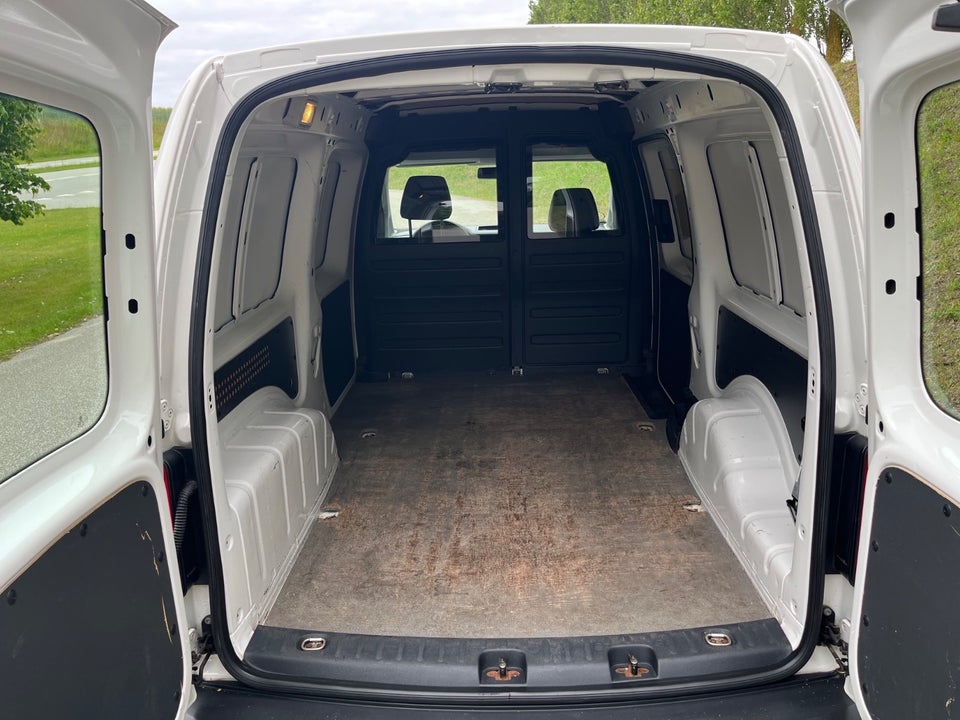 VW Caddy 2,0 TDi 102 Cargo