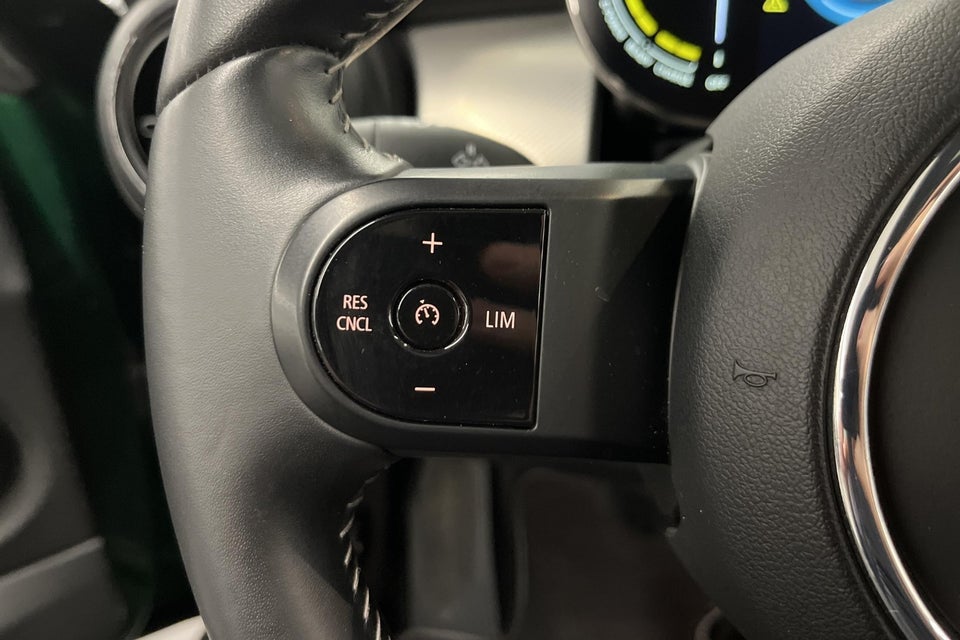 MINI Cooper SE Younique Trim 3d