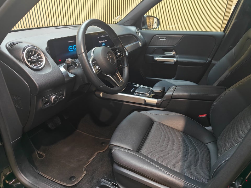 Mercedes EQB250 Progressive 7prs 5d