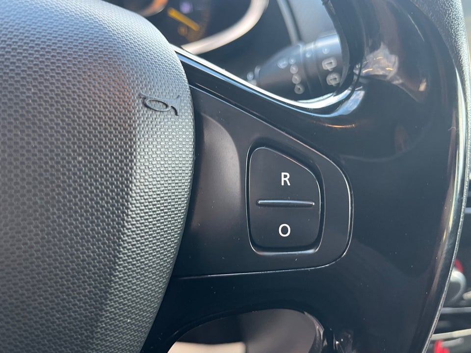 Renault Clio IV 1,5 dCi 75 Expression Sport Tourer 5d