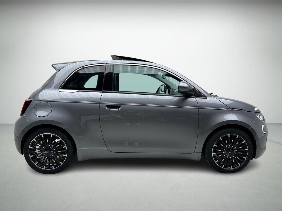 Fiat 500e 42 la Prima 3d