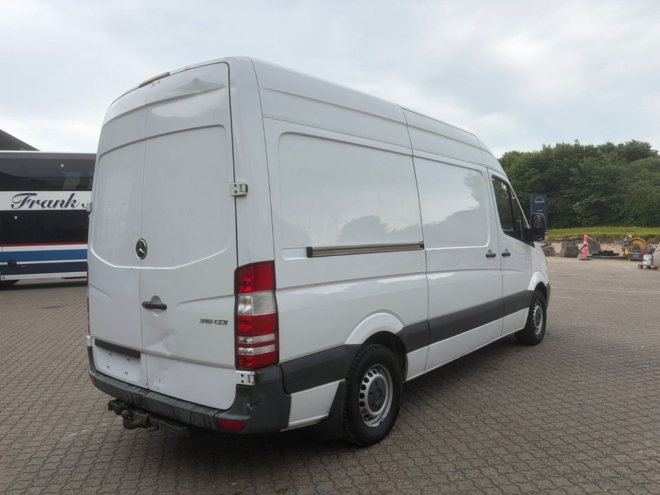 Mercedes Sprinter 316 2,2 CDi R2 Kassevogn 5d