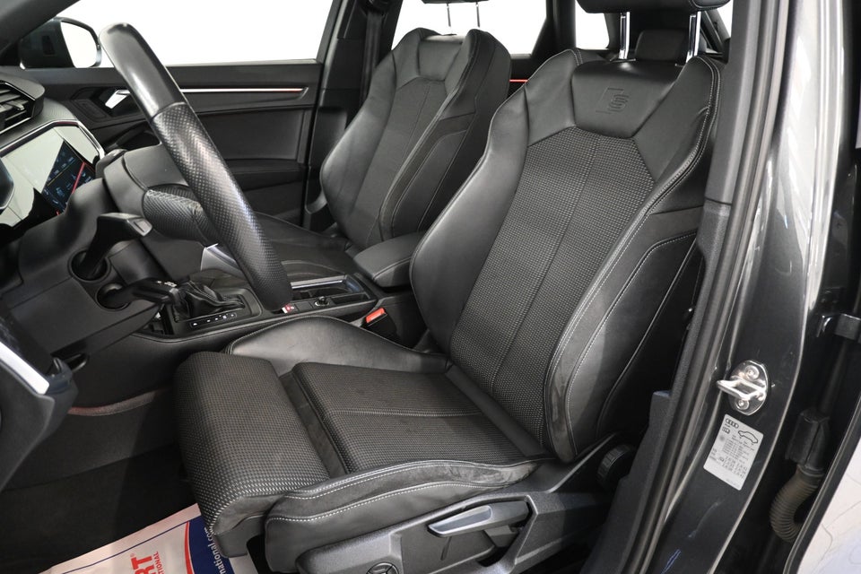 Audi Q3 45 TFSi e S-line plus S-tr. 5d