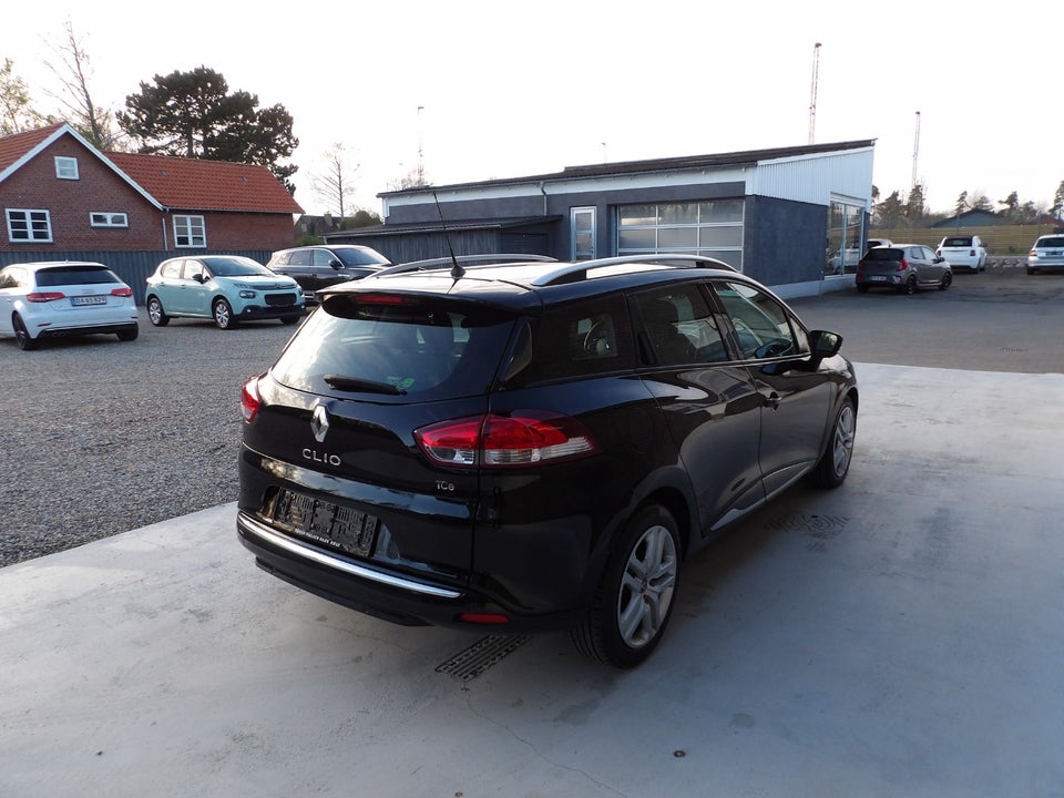 Renault Clio IV 0,9 TCe 90 Zen Sport Tourer 5d