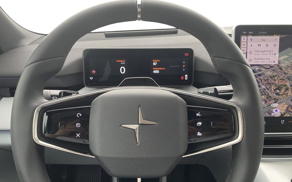Polestar 4 Long Range AWD 5d