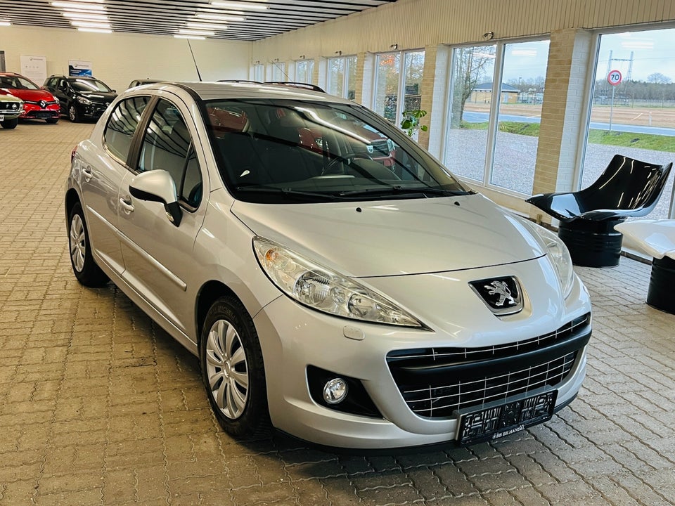 Peugeot 207 1,6 HDi 92 Comfort+ 5d