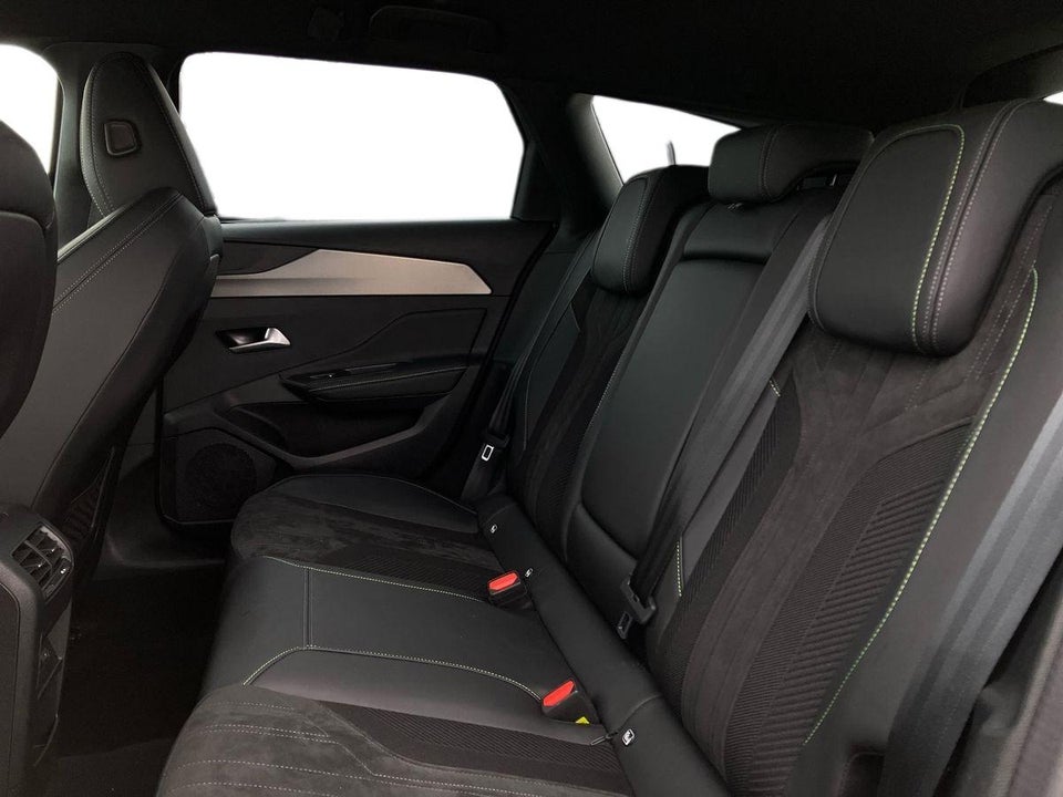 Peugeot e-308 54 GT SW 5d