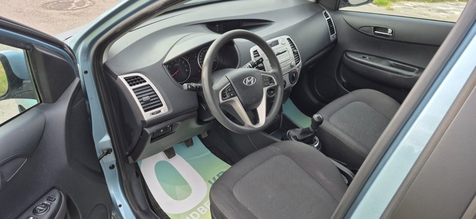 Hyundai i20 1,25 Comfort 5d