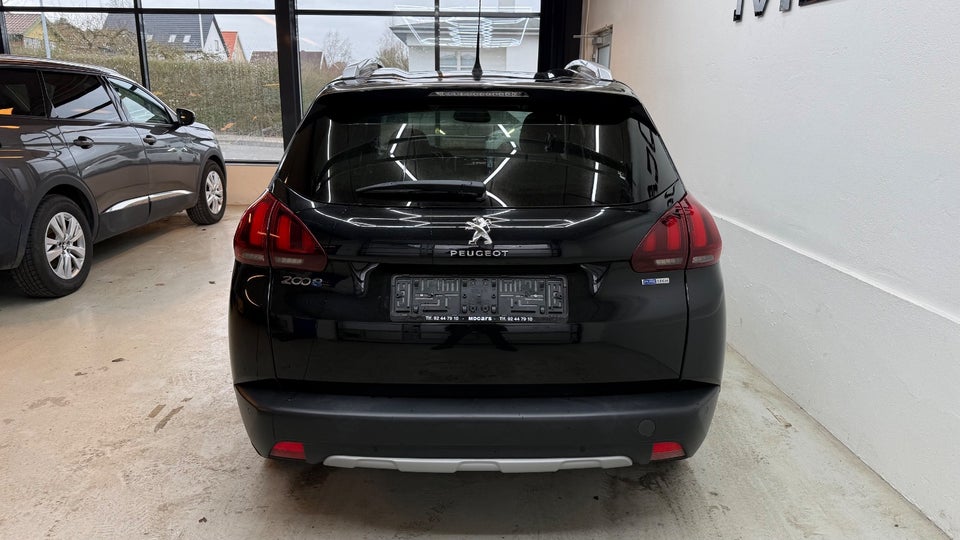 Peugeot 2008 1,2 e-THP 110 Allure 5d