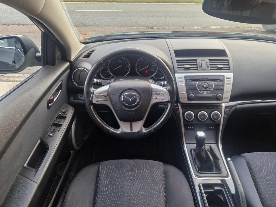 Mazda 6 1,8 Advance stc. 5d